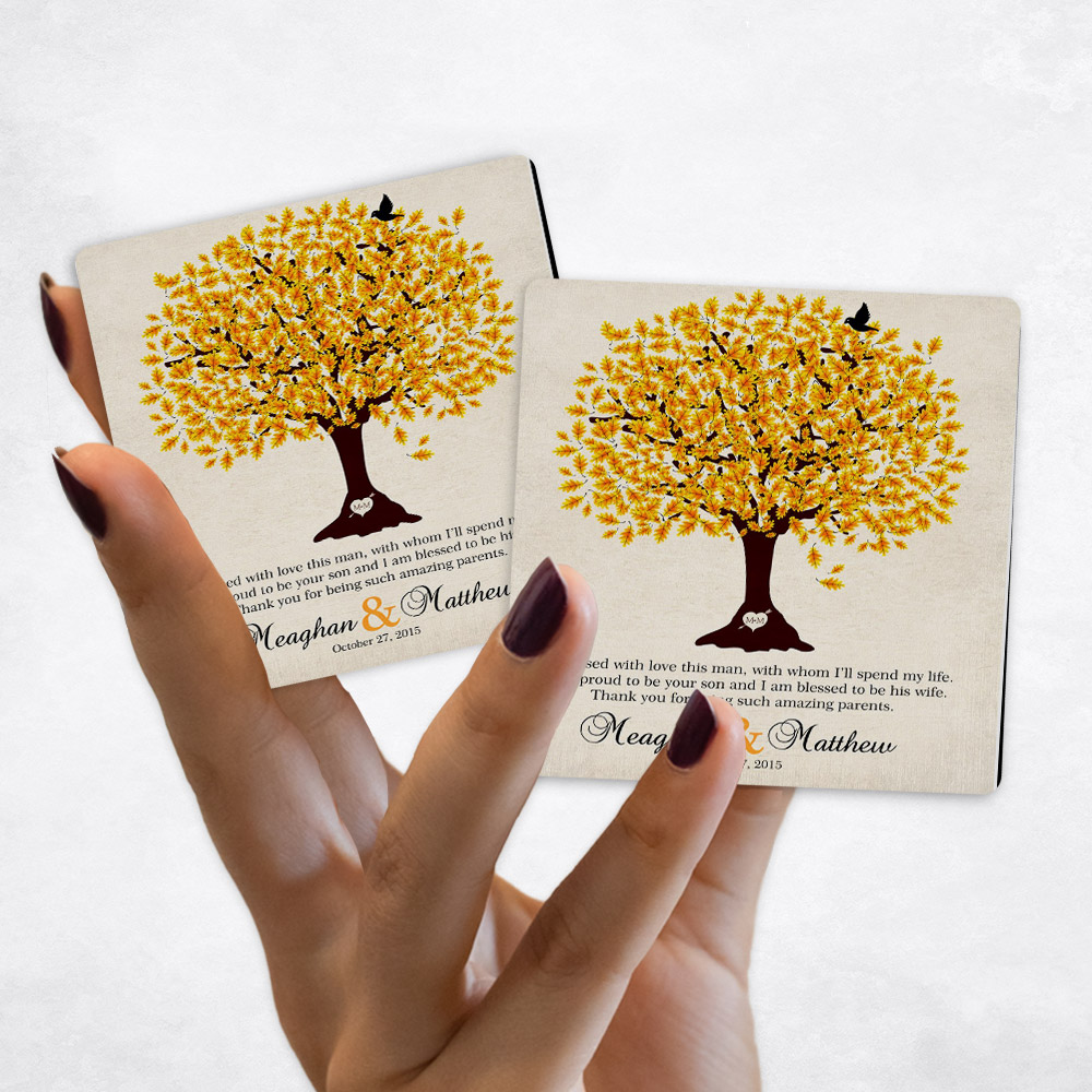 Close up picture of wedding Yellow Oak Tree on Distressed Canvas Magnet Set MAG-1102