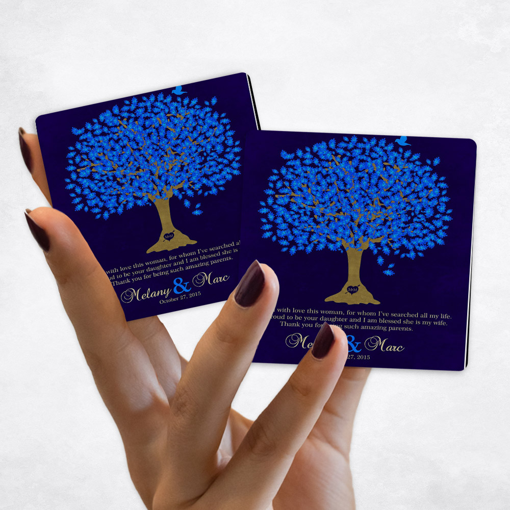 Close up picture of wedding Blue Oak Tree on Navy Magnet Set MAG-1106