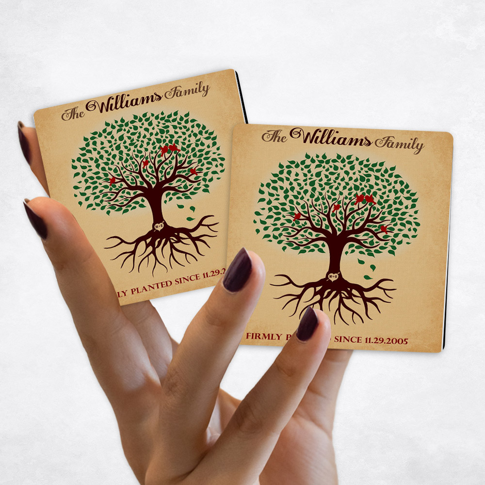 Close up picture of wedding Green Tree with Roots on Gold Distressed Linen Magnet Set MAG-1128